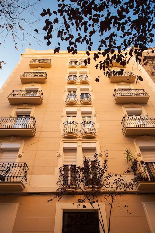 Casa Codina Apartment Barcelona Exterior photo